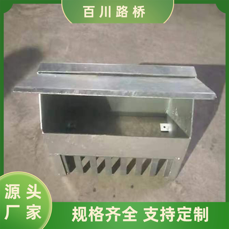 防撞護(hù)欄路燈接線箱不銹鋼橋梁穿線盒通信電纜配電箱來圖定制加工