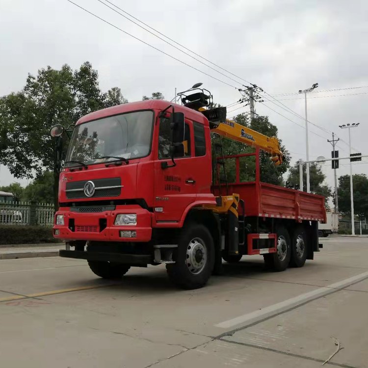 東風(fēng)天錦六驅(qū)隨車(chē)吊福田六驅(qū)8噸隨車(chē)起重運(yùn)輸車(chē)重汽四驅(qū)隨車(chē)吊