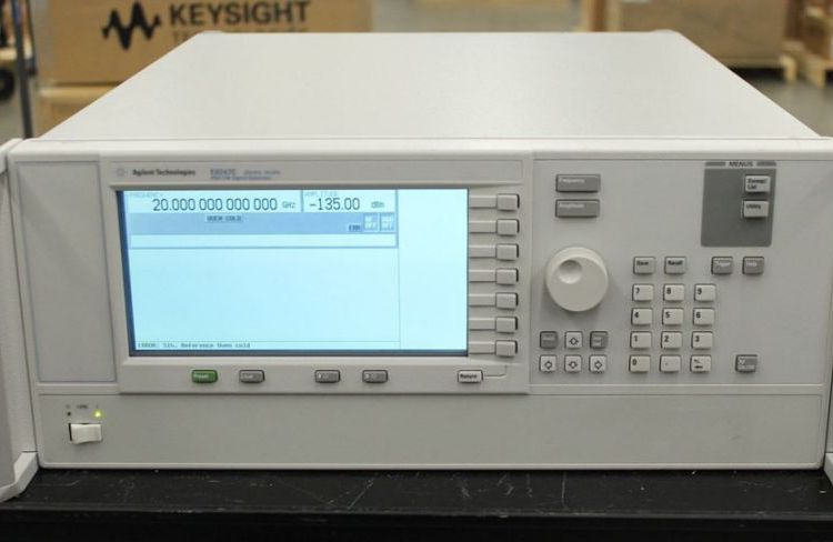 Agilent\/安捷倫E8247C信號發(fā)生器250kHz~40GHz